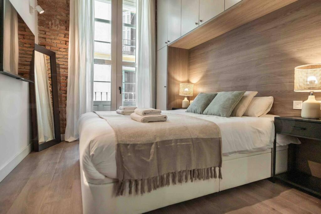 Eclectic & Elegant Apartment By Rems Malaga Exterior photo