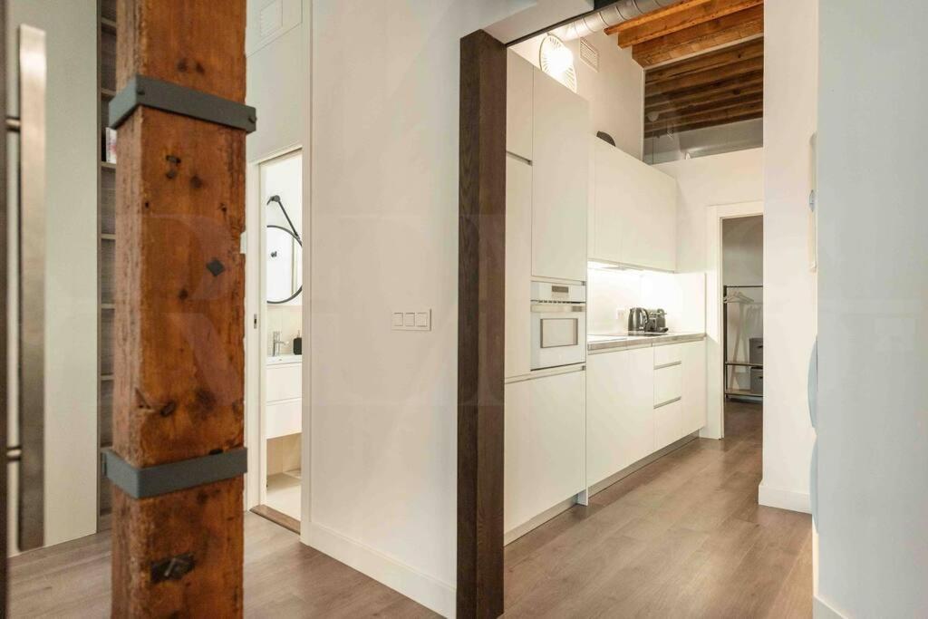 Eclectic & Elegant Apartment By Rems Malaga Exterior photo